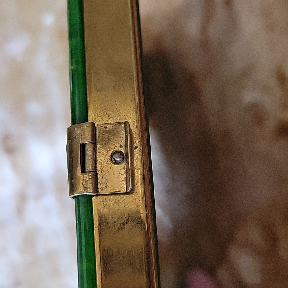 Green Vanity Case - Picture 3 of 5